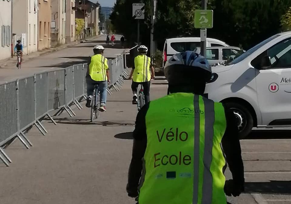 Stand multimodal et Vélo-école lors du TCFIA à St-Jean-en-Royans