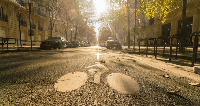 Voiture, vélo, piéton : le code doit-il changer ?