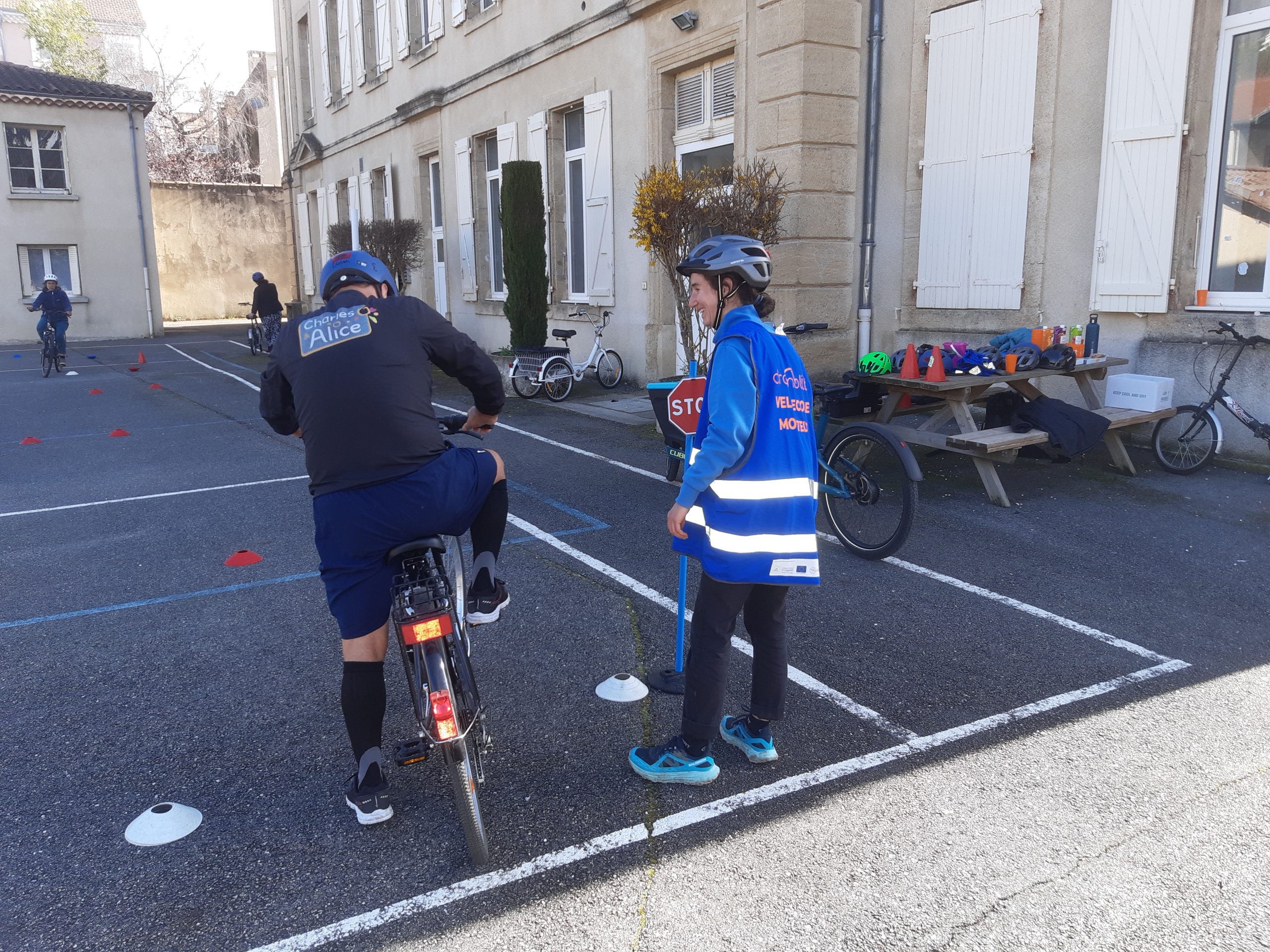 20250313_105041 Vélo égaux